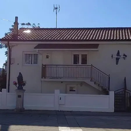 La Casa De La Avioneta * Argoños